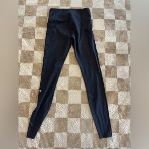 Black Lululemon leggings